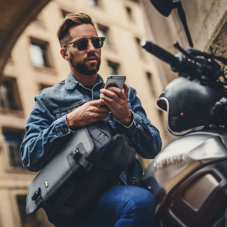 Why Messenger Bags Are Ideal for Everyday Mobility
